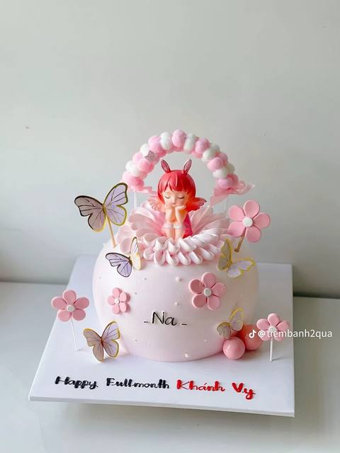 Bé gái 29