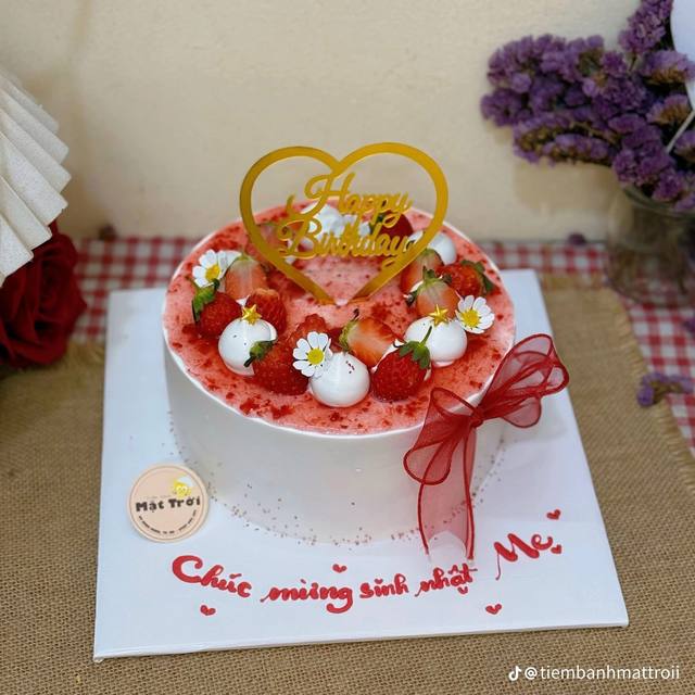 Bánh Kem Sinh Nhật 61